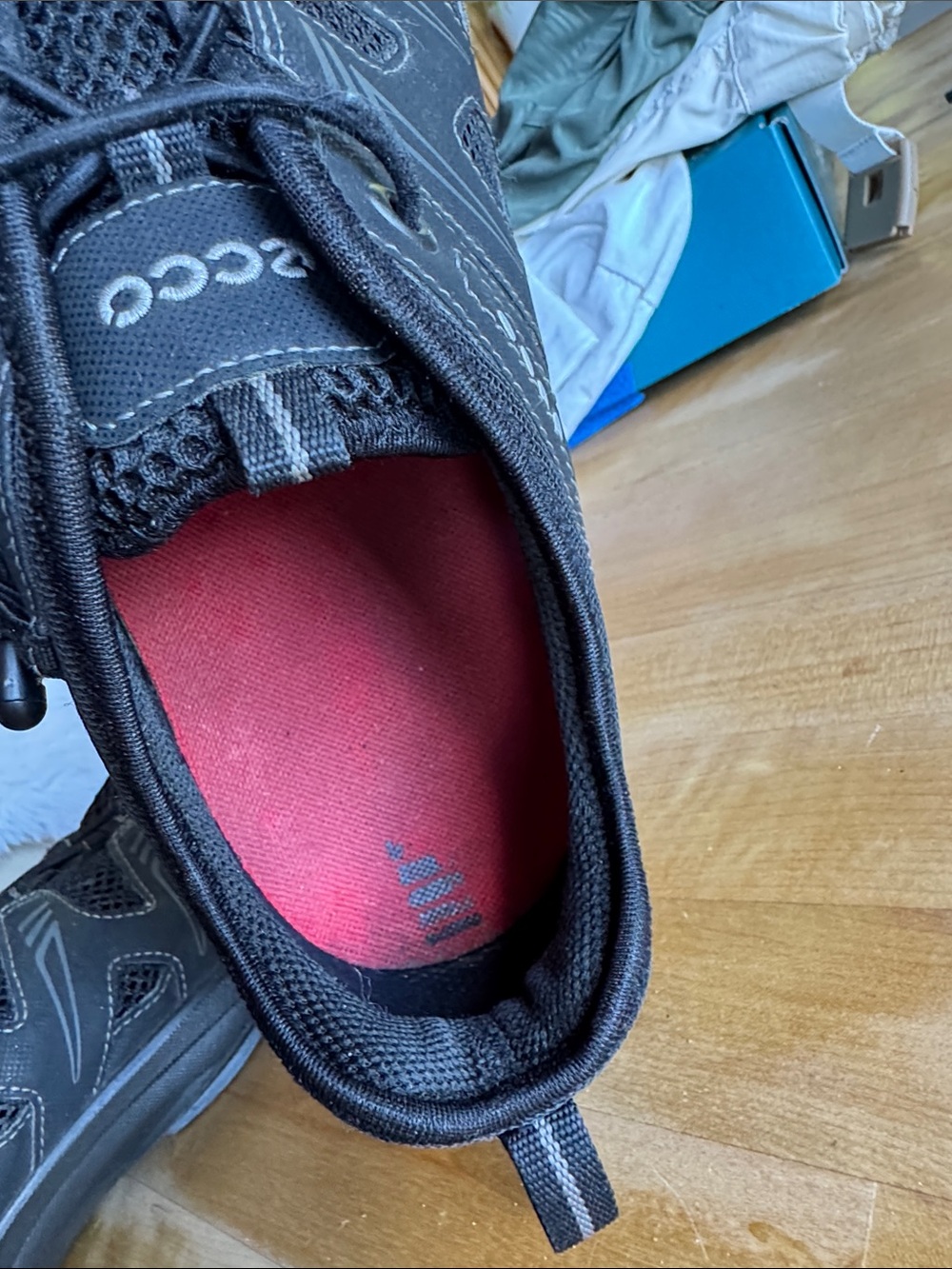 Men's ECCO Black Athletic Mesh Golf/walking Shoes - Picture 9 of 10